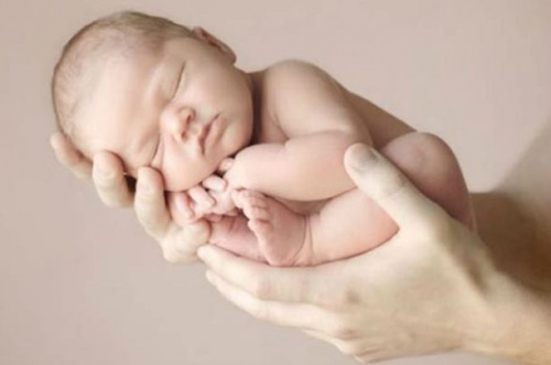 bebe-recem-nascido-500x331