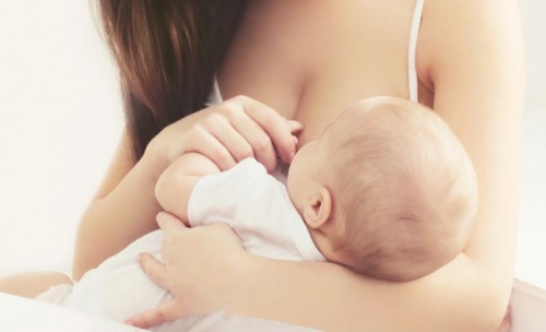Razões para amamentar o seu bebê