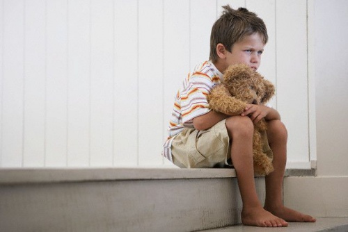 Crescer sem o pai gera tristeza