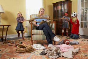 Por que as crianças se comportam mal com os pais?