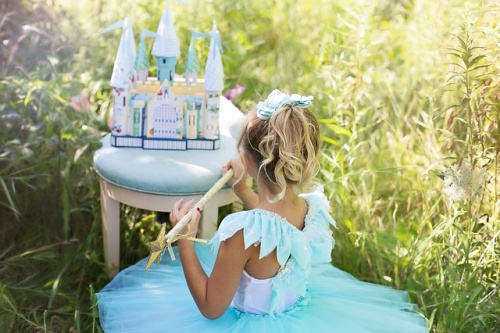 Ensine sua filha que ela não precisa ser uma princesa