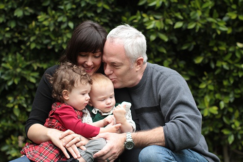 As desvantagens de ser uma mãe superprotetora