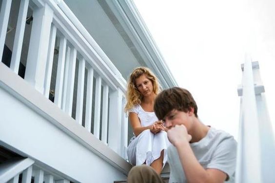5 coisas que você não deve dizer ao seu filho adolescente