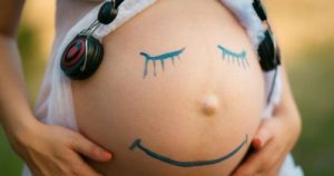 Os benefícios que a música traz para a gravidez