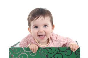 Brincos em bebês: sim ou não?