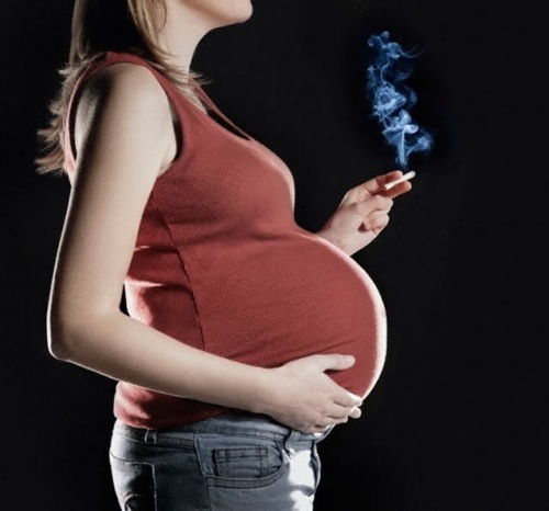 Os danos provocados pelo cigarro durante a gravidez