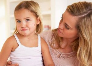 Os perigos de dar ibuprofeno para crianças com catapora