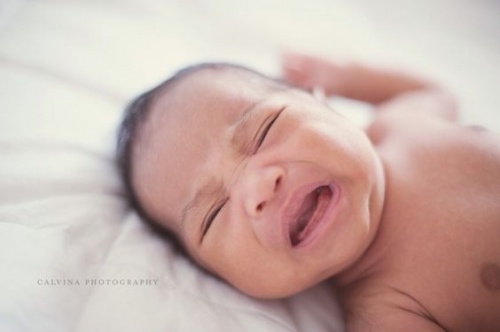 Quais são as causas da candidíase no bebê