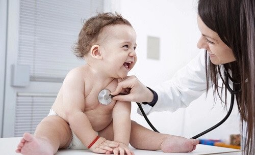 Coisas que você não deve deixar o pediatra fazer