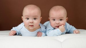 5 erros comuns na criação de gêmeos