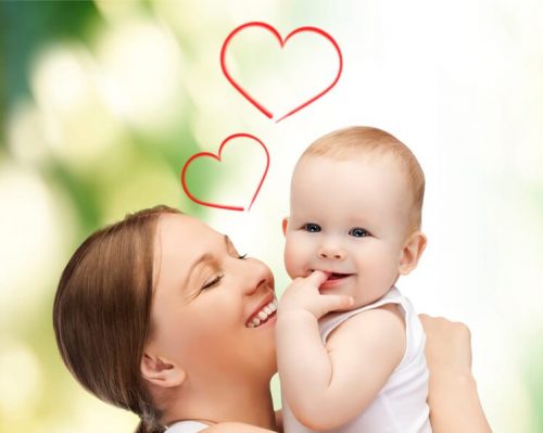Mamãezite aguda, o bebê só quer ficar com a mamãe