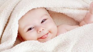 O bebê que não chora também pode estar com fome