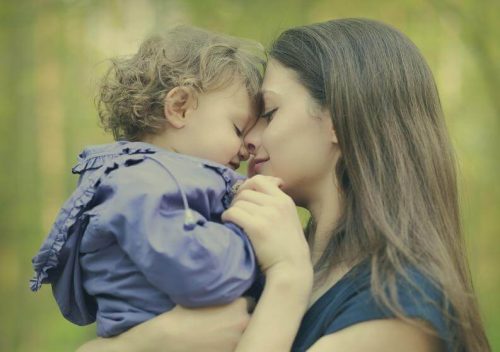 As mentiras que toda mãe já disse alguma vez