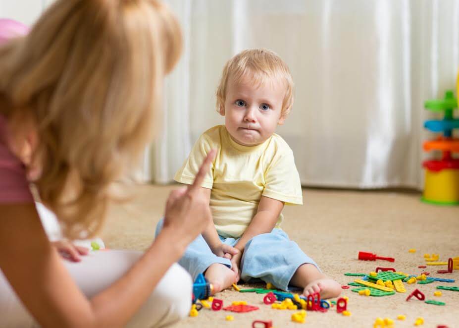 Não consegue parar de gritar com seus filhos? Veja estas 8 dicas