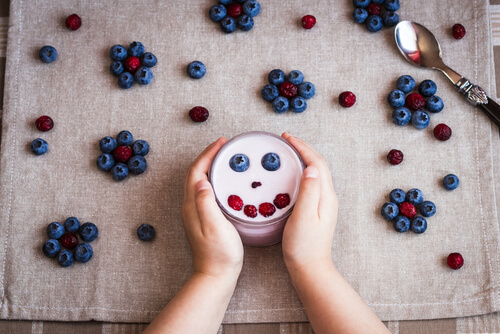dar iogurte na alimentação dos pequenos