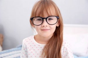 Hipermetropia nas crianças: o que é e como corrigir