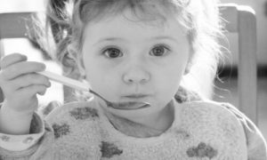 As causas e a identificação da desnutrição infantil