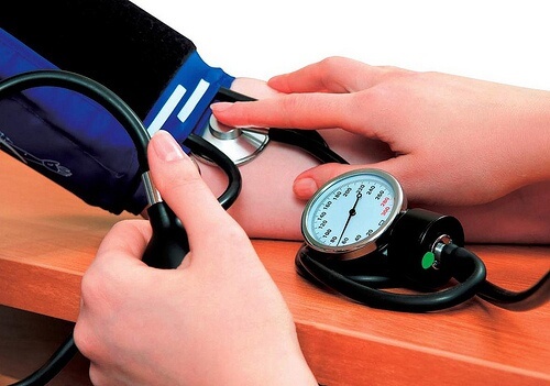 Hipertensão arterial nas crianças: sintomas e prevenção