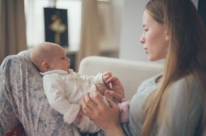 Benefícios das canções de ninar para os bebês