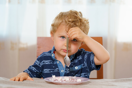 bebê não quer comer