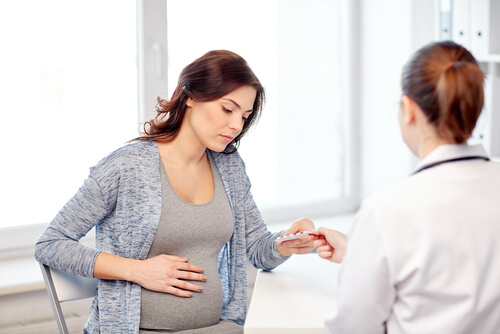 Tomar paracetamol durante a gravidez: efeitos secundários