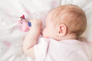 Crianças que roncam: motivos e remédios