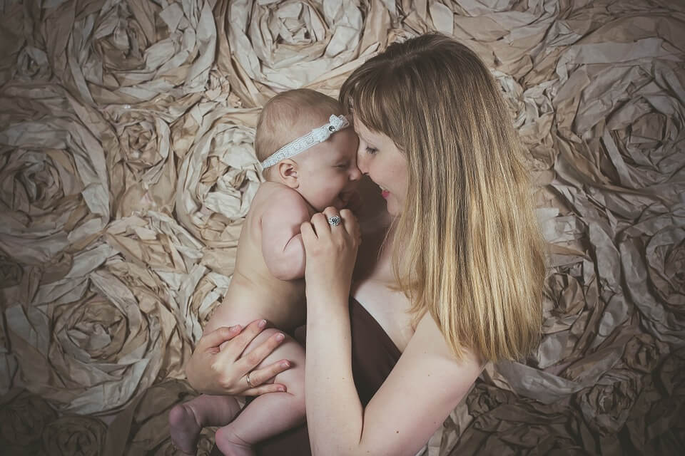 O quinto mês de vida do bebê: características e mudanças O quinto mês de vida do bebê: características e mudanças