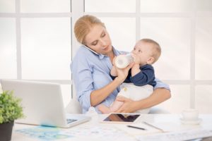 8 dicas para mães que trabalham em casa
