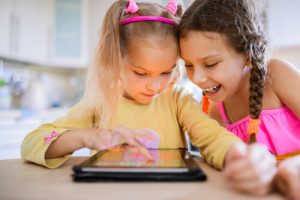 4 efeitos negativos da tecnologia na infância