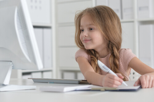 Como ajudar nossos filhos a aprender a escrever