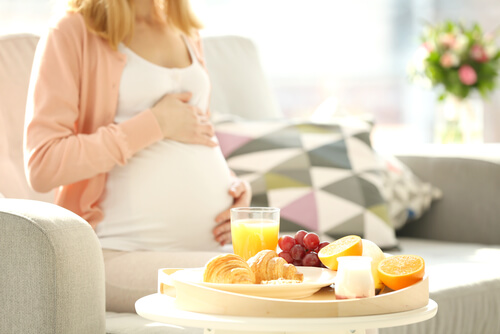 8 alimentos que uma grávida não deve comer