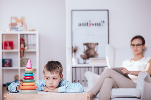 Transtorno desintegrativo da infância: sintomas e tratamento