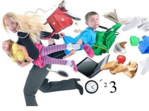 A corrida de obstáculos das mães que trabalham fora de casa