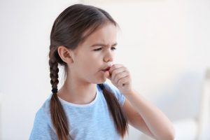Como identificar o tipo de tosse das crianças?