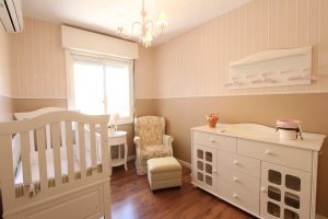 6 conselhos na hora de escolher armários para o quarto do bebê
