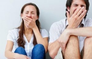 Os recém-nascidos não precisam aprender a dormir: os novos pais sim