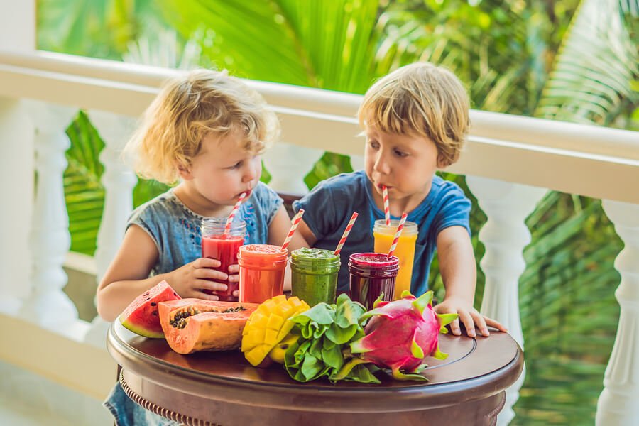 10 smoothies de frutas para crianças