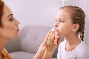 Saiba tudo sobre as hemorragias nasais nas crianças