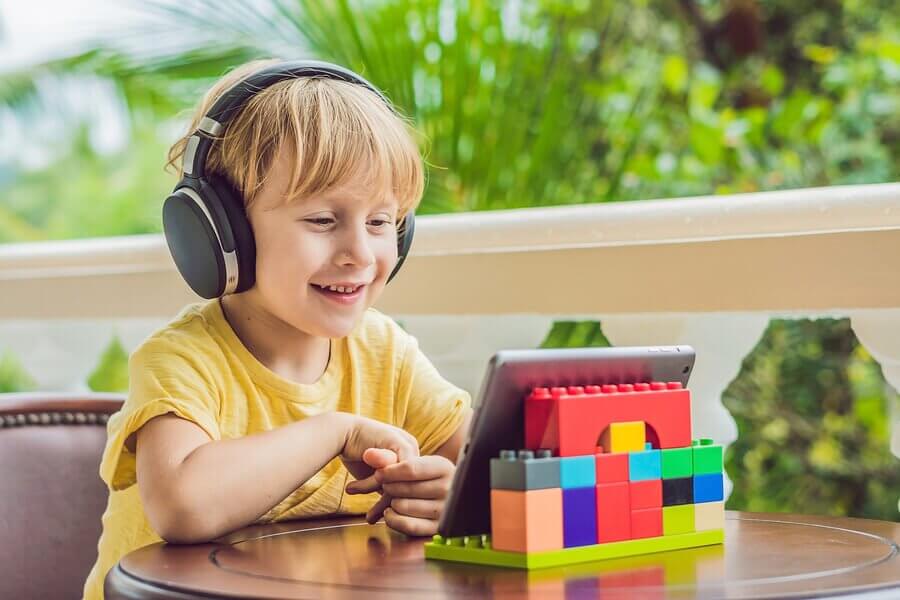 É possível incentivar a leitura através da música?