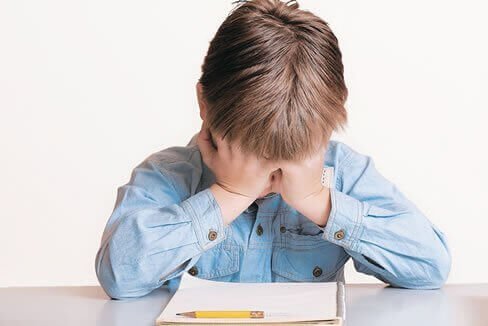 Meu filho não quer continuar estudando: o que fazer?