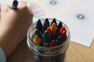 Como interpretar as cores nos desenhos das crianças?