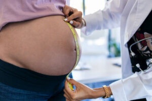 O que fazer se meu bebê pesa muito e ainda não nasceu?