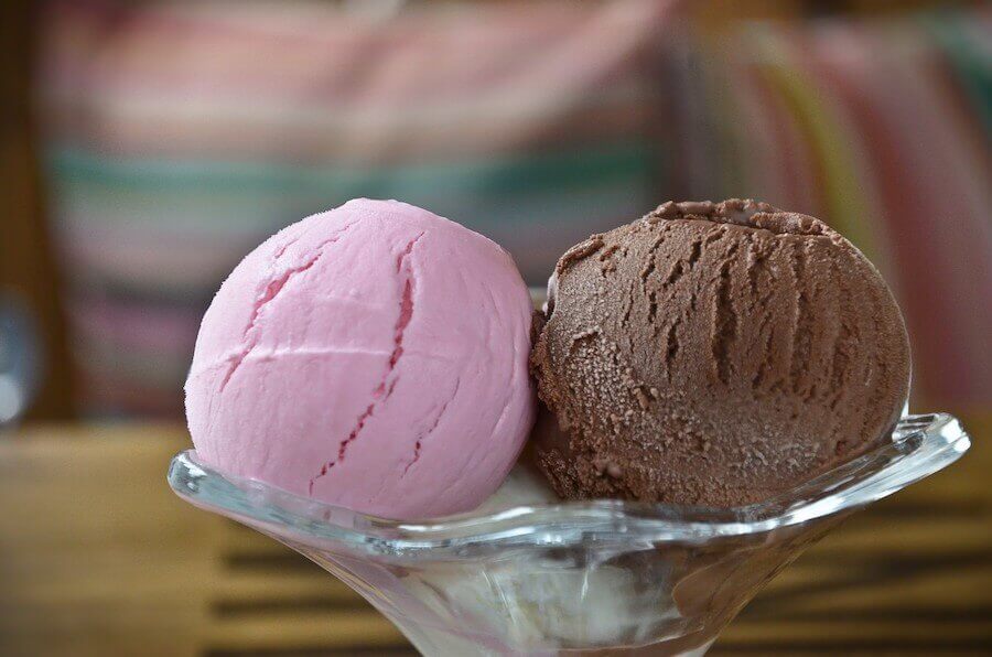 O sorvete de frutas caseiro é uma ótima opção para os dias de calor