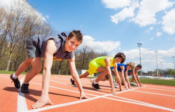 Benefícios psicológicos dos esportes para as crianças
