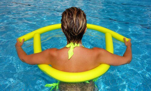 A hidroterapia para gestantes é muito aconselhada por causa dos seus múltiplos benefícios.