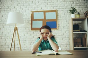 O tédio faz bem para as crianças?