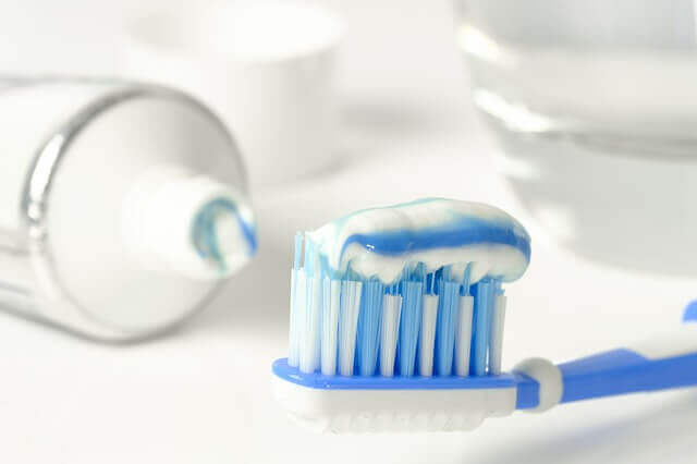 Higiene diária dos dentes