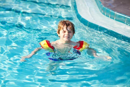 Benefícios físicos do polo aquático para crianças
