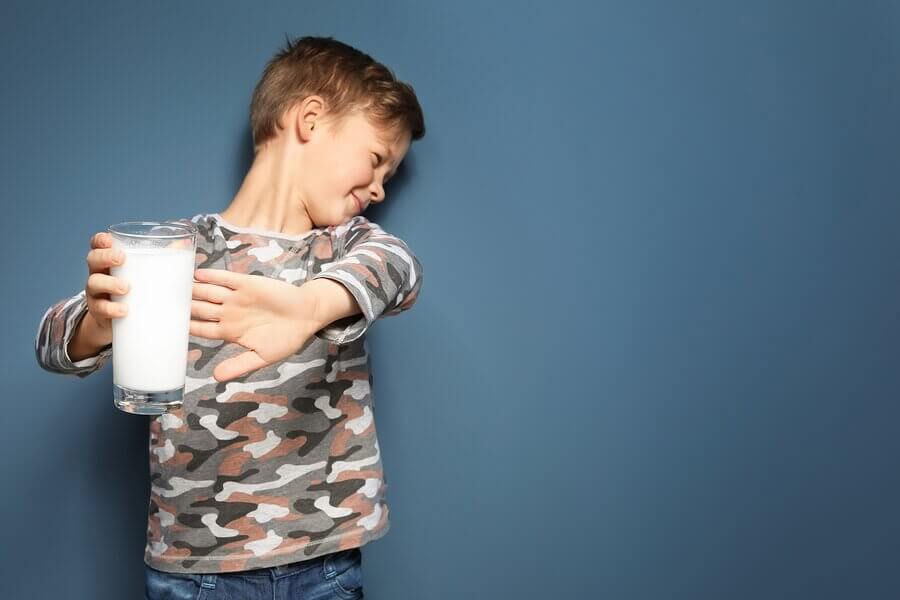 O leite é um dos alérgenos mais comuns