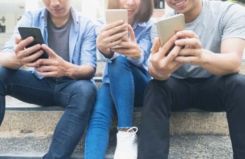 Adolescentes e dependência digital
